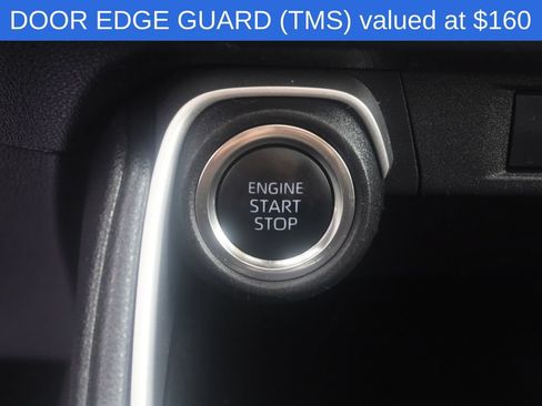 Used 2025 Toyota Grand Highlander AWD image 9