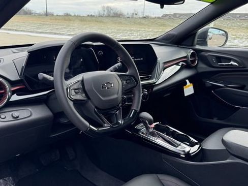New 2026 Chevrolet Trax RS w/ Driver Confidence Package image 17