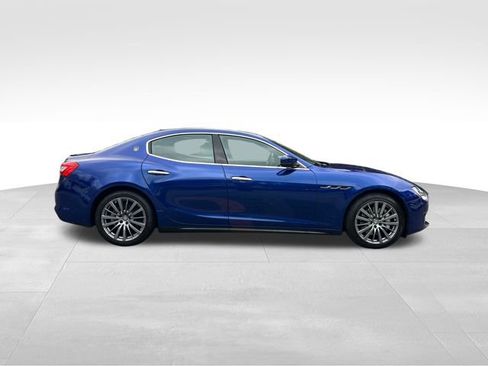 Used 2018 Maserati Ghibli GranSport image 6