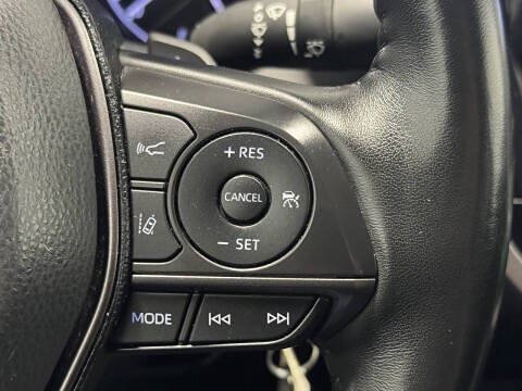 Used 2024 Toyota Camry SE FWD image 14