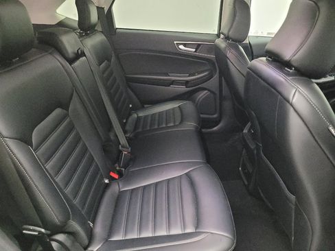 Used 2024 Ford Edge SEL image 19