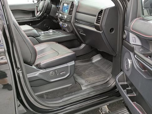 Used 2019 Ford Expedition Limited w/ Equipment Group 303A AWD/4WD image 27