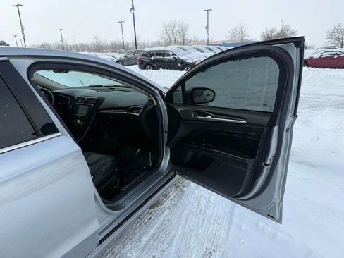 Used 2020 Ford Fusion Energi Titanium image 24