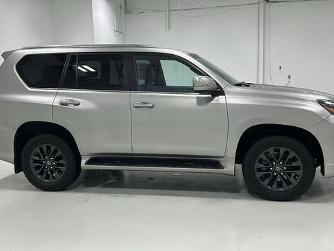 Used 2023 Lexus GX 460 Premium image 6