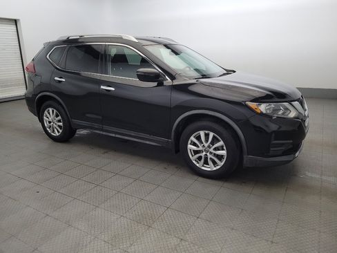 Used 2019 Nissan Rogue S w/ Special Edition Package image 11