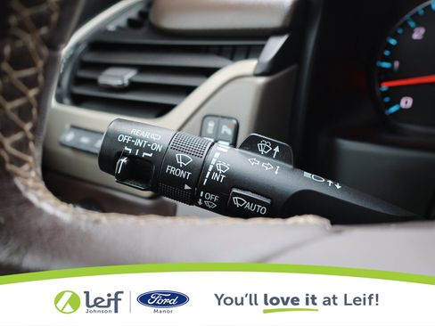 Used 2019 GMC Yukon XL Denali w/ Open Road Package image 18