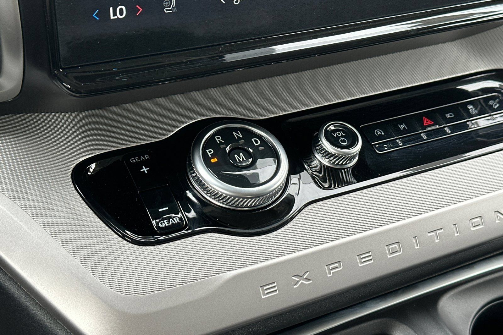 New 2027 Ford Expedition Active AWD/4WD image 23