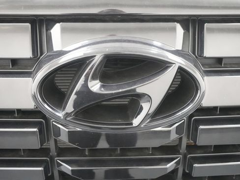 Used 2024 Hyundai Palisade SEL FWD image 11