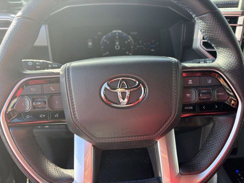 Used 2023 Toyota Sequoia Platinum image 12