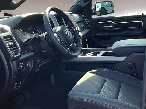 New 2026 RAM 1500 4x4 Crew Cab image 23