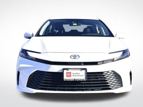 Certified 2025 Toyota Camry LE image 7