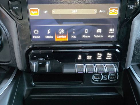 Used 2022 RAM 1500 Big Horn image 18