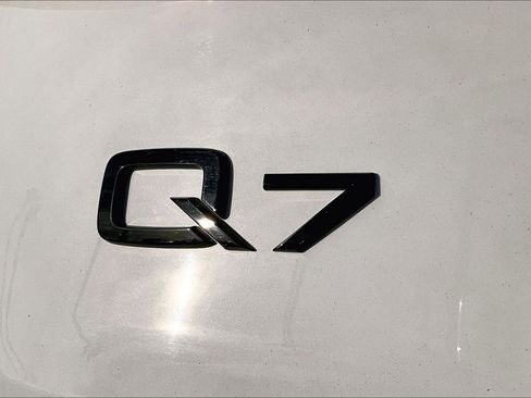 Used 2021 Audi Q7 3.0T Prestige w/ Prestige Package image 8