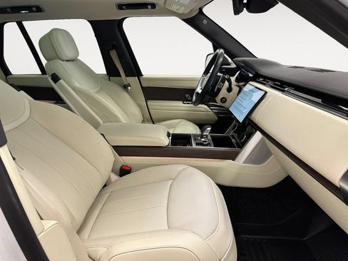 Used 2023 Land Rover Range Rover SE AWD/4WD image 15