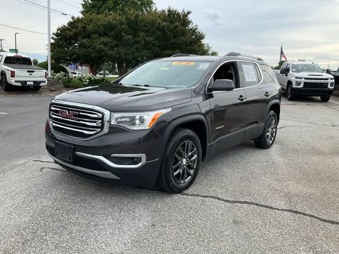 Used 2019 GMC Acadia SLT AWD/4WD image 1