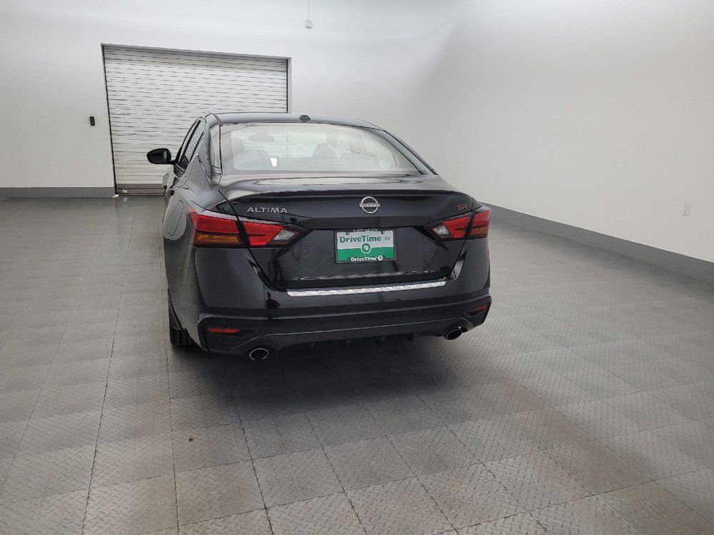 Used 2023 Nissan Altima 2.5 SR w/ SR Premium Package FWD image 6