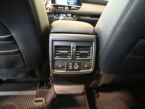 Used 2026 Subaru Outback Limited AWD/4WD image 26