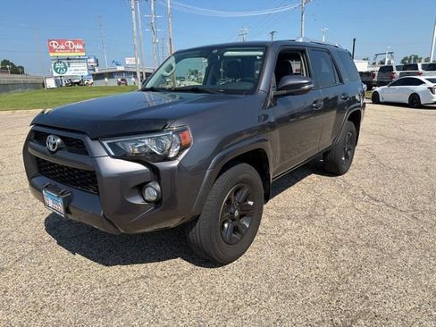 Used 2016 Toyota 4Runner SR5 Premium w/ Convenience Package AWD/4WD image 3
