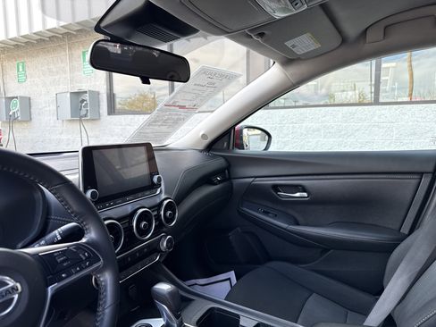 Used 2022 Nissan Sentra SV w/ Trunk Package image 14