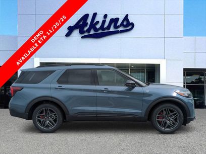 New 2025 Ford Explorer ST-Line