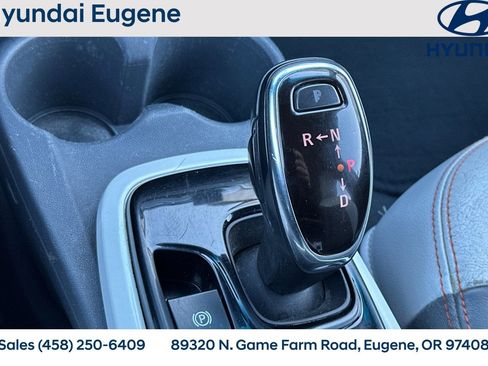 Used 2017 Chevrolet Bolt Premier w/ Driver Confidence II Package image 31