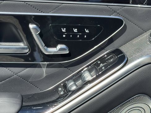 New 2026 Mercedes-Benz S 580 4MATIC Sedan image 17