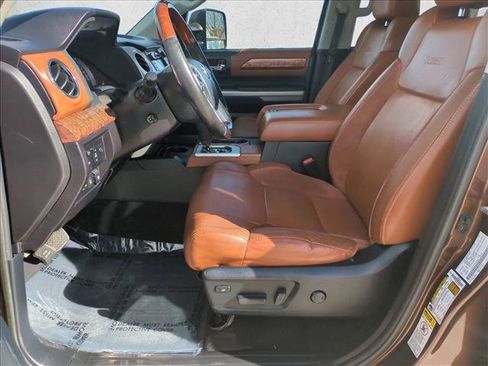 Used 2016 Toyota Tundra Platinum image 16