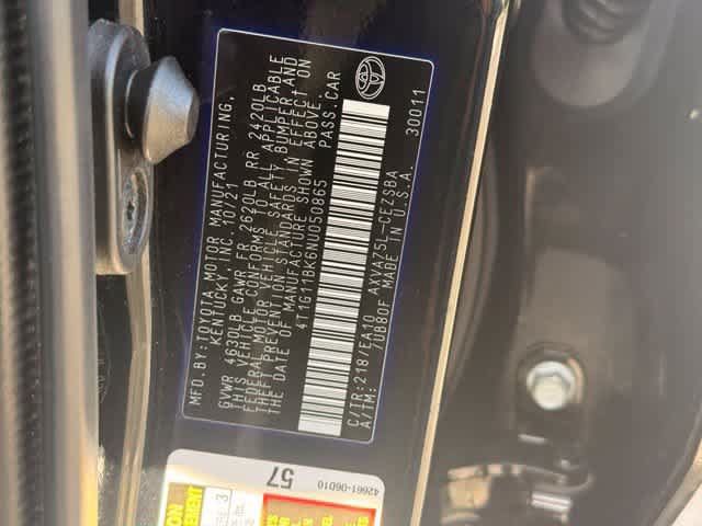 Used 2022 Toyota Camry SE AWD/4WD image 8