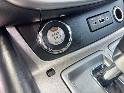 Used 2021 Nissan Murano SV AWD/4WD image 19