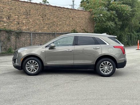 Used 2018 Cadillac XT5 Luxury w/ Driver Awareness Package AWD/4WD image 8