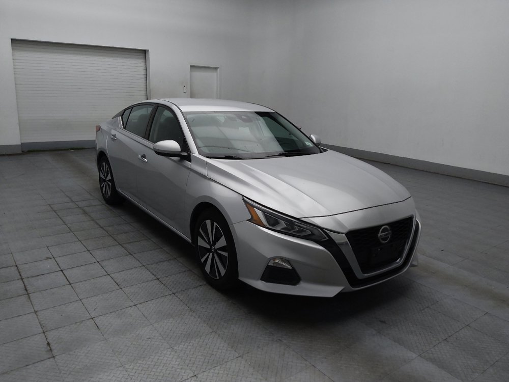 Used 2022 Nissan Altima 2.5 SV FWD image 13