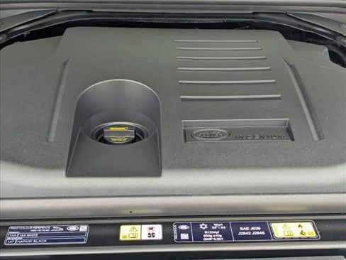 New 2026 Land Rover Range Rover Sport SE AWD/4WD image 15