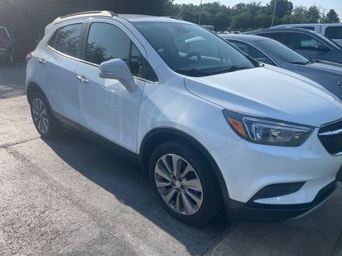 Used 2019 Buick Encore Preferred FWD image 4