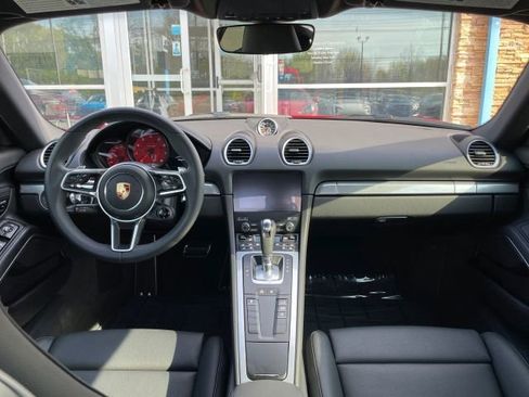Used 2025 Porsche 718 Cayman S RWD image 41