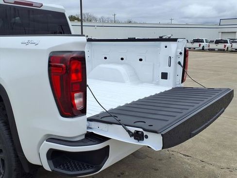 New 2026 GMC Sierra 1500 Pro w/ Graphite Edition image 26