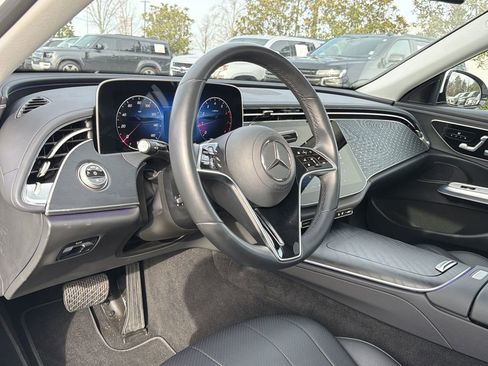 Used 2025 Mercedes-Benz E 350 E 350 image 10