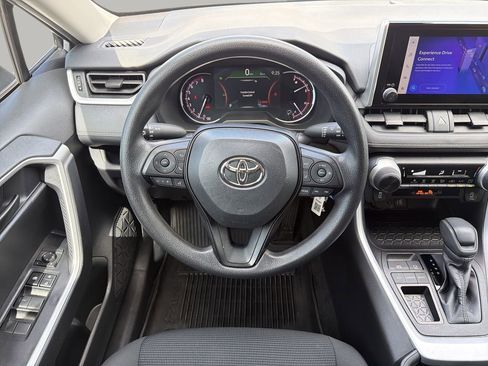 Used 2024 Toyota RAV4 LE FWD image 12