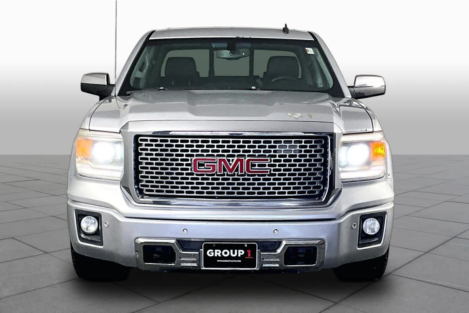 Used 2014 GMC Sierra 1500 Denali RWD image 4