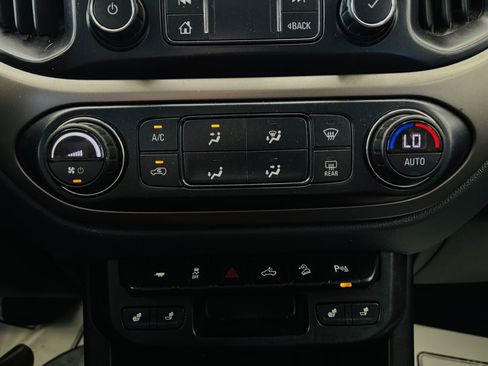 Used 2019 Chevrolet Colorado Z71 AWD/4WD image 56