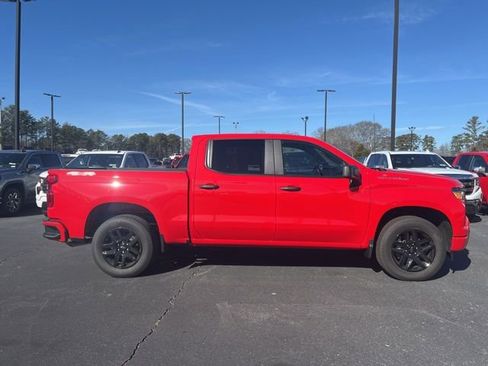New 2026 Chevrolet Silverado 1500 Custom image 3