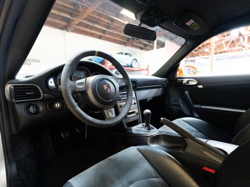 Used 2007 Porsche 911 GT3 RS image 73