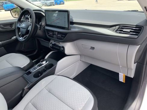 New 2025 Ford Escape Active w/ Tech Pack #1 FWD image 13