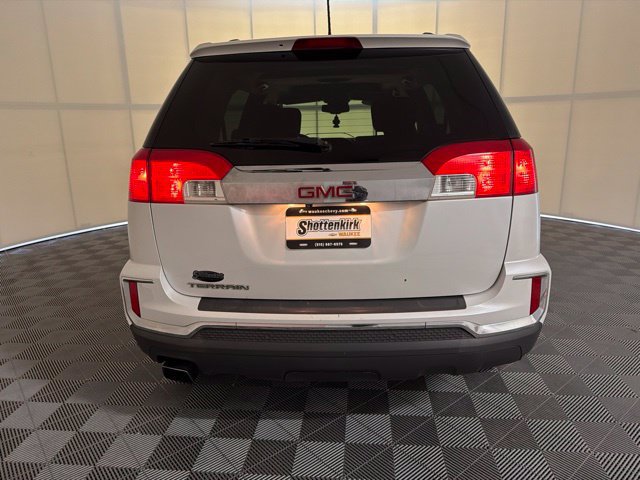 Used 2016 GMC Terrain SLE w/ Convenience Package FWD image 7