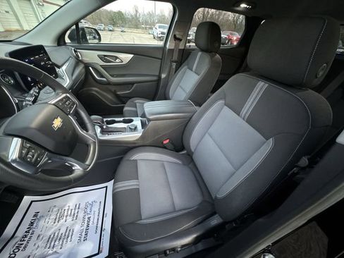 Used 2023 Chevrolet Blazer LT w/ Convenience Package FWD image 11
