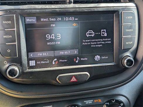 Used 2022 Kia Soul LX w/ Technology Package image 22