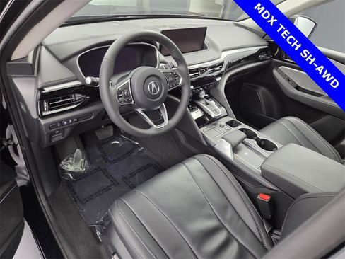 Used 2024 Acura MDX SH-AWD w/ Technology Package image 33