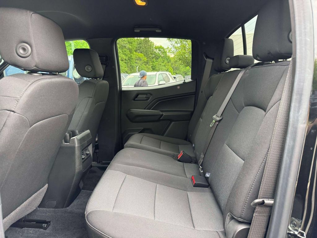 Used 2026 Chevrolet Colorado Trail Boss AWD/4WD image 14