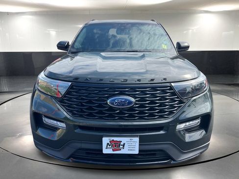 Used 2023 Ford Explorer ST-Line AWD/4WD image 11