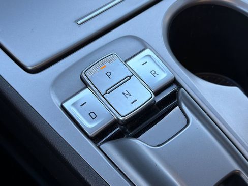 Used 2022 Hyundai Kona SEL w/ Convenience Package image 20