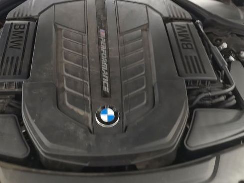 Used 2018 BMW M760i xDrive AWD/4WD image 10